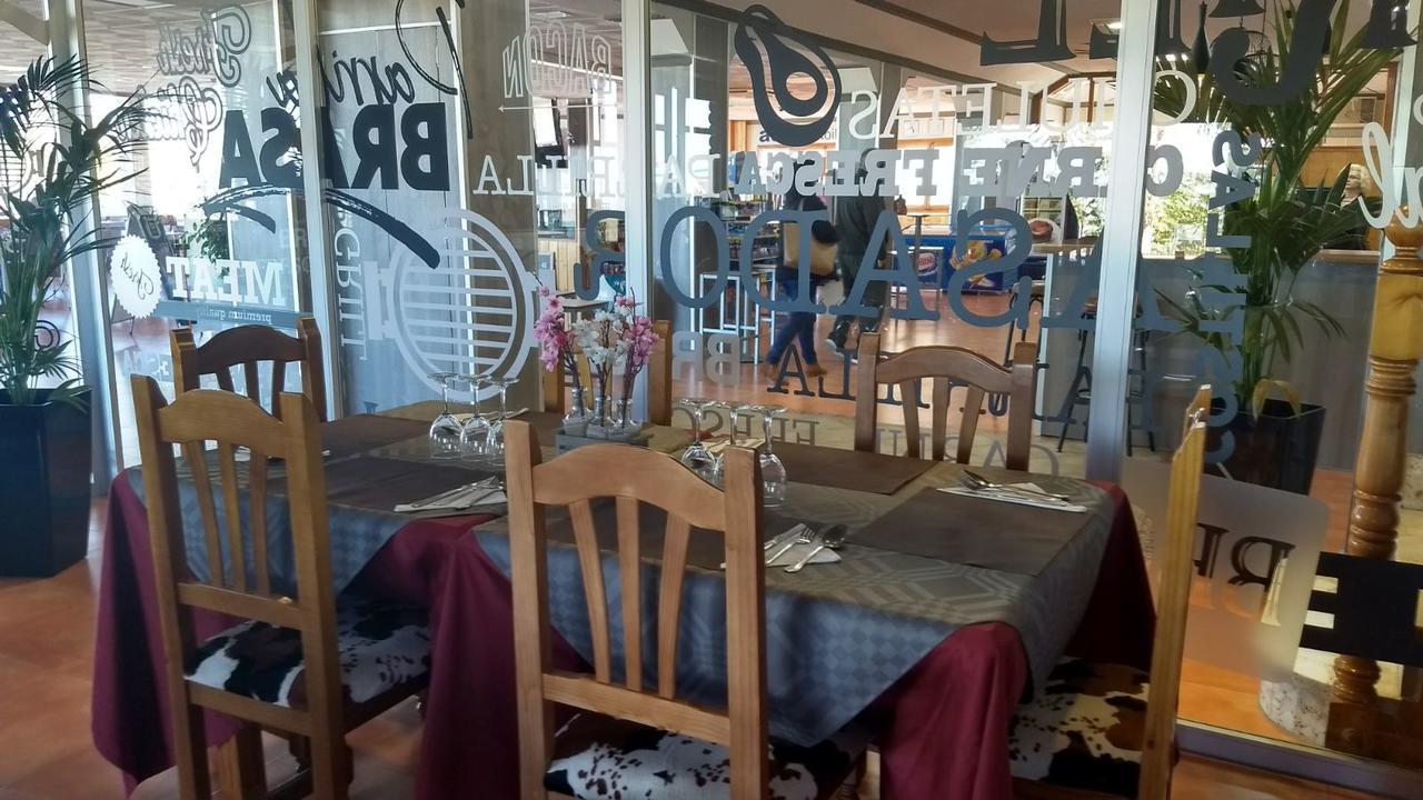 Hostal Venta Del Peral Cullar de Baza Exterior foto