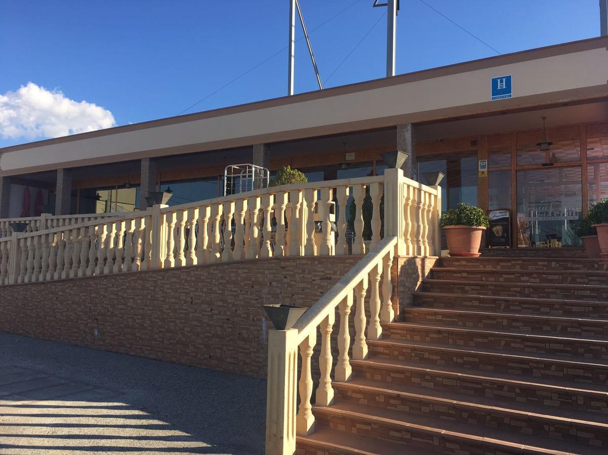 Hostal Venta Del Peral Cullar de Baza Exterior foto